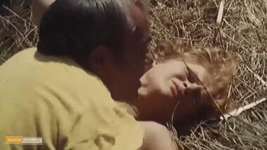 Isabelle Huppert rape, Dupont Lajoie (1975)